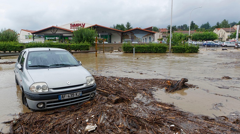France flood (Hemis/Alamy Stock Photo)