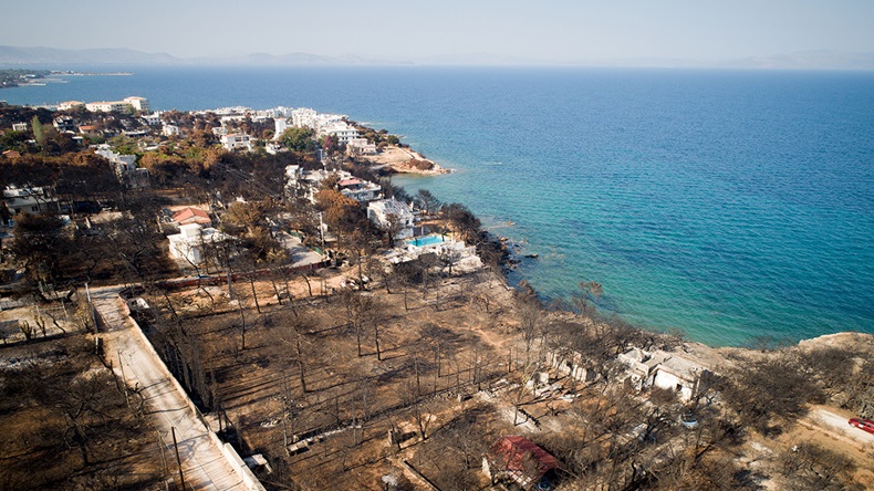 Greece wildfire (2018) (Ververidis Vasilis/Shutterstock.com)