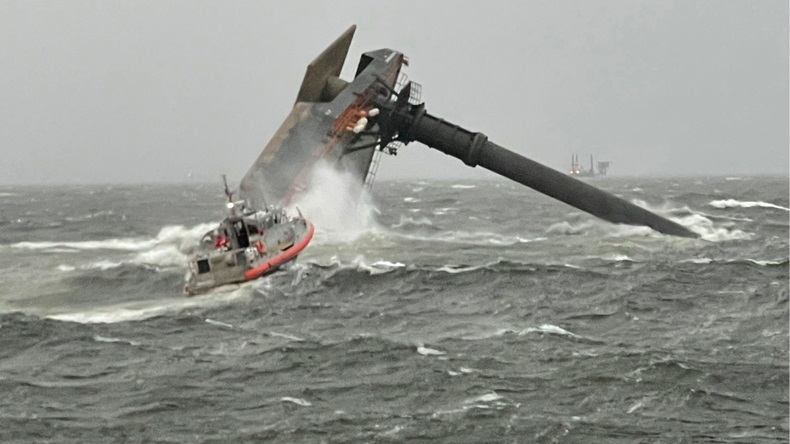 Seacor Power (US Coast Guard Photo/Alamy Stock Photo)