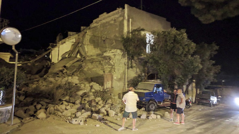Ischia earthquake, Napoli (2017 (precy80 via AP)
