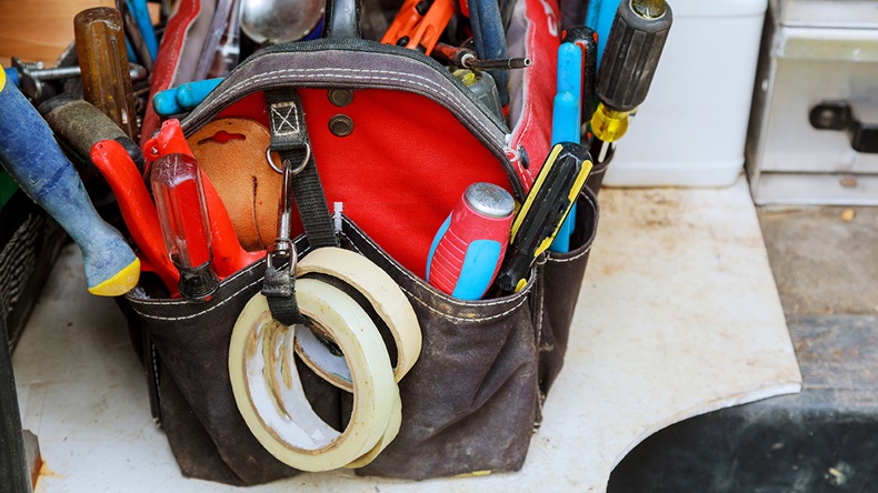 Builder's toolbag (ungvar/Shutterstock.com)