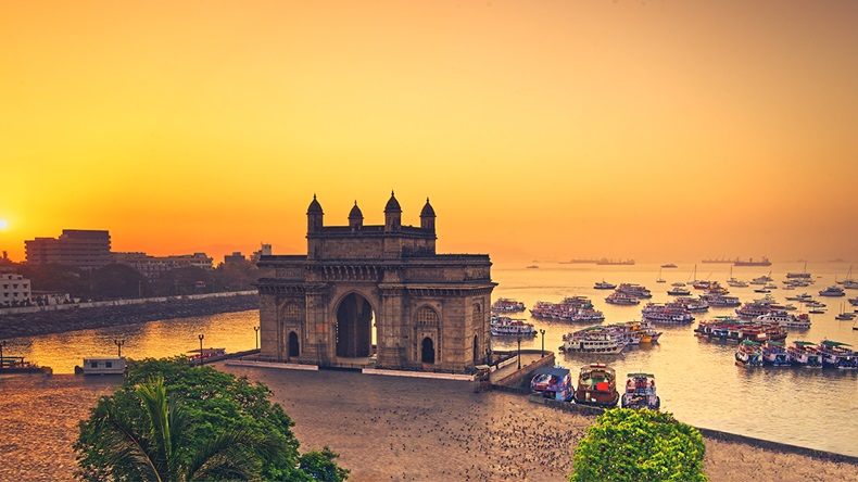 Gateway of India, Mumbai (Gilberto Sousa/Shutterstock.com)