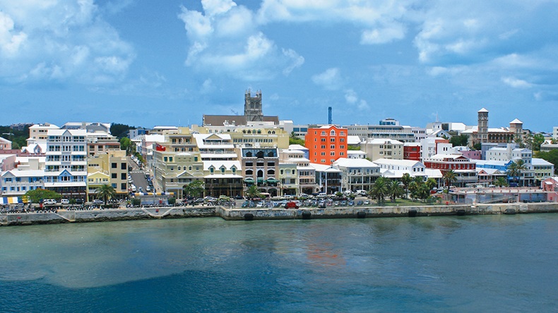 Hamilton, Bermuda (Steve Broer/Shutterstock.com)