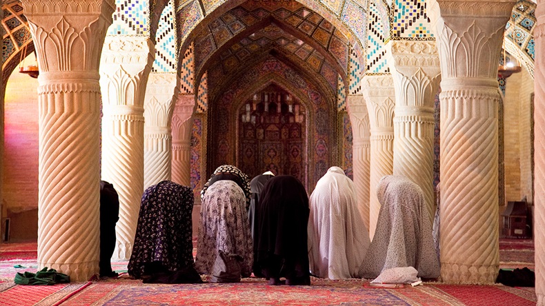 Mosque (Aleksandar Todorovic/Shutterstock.com)
