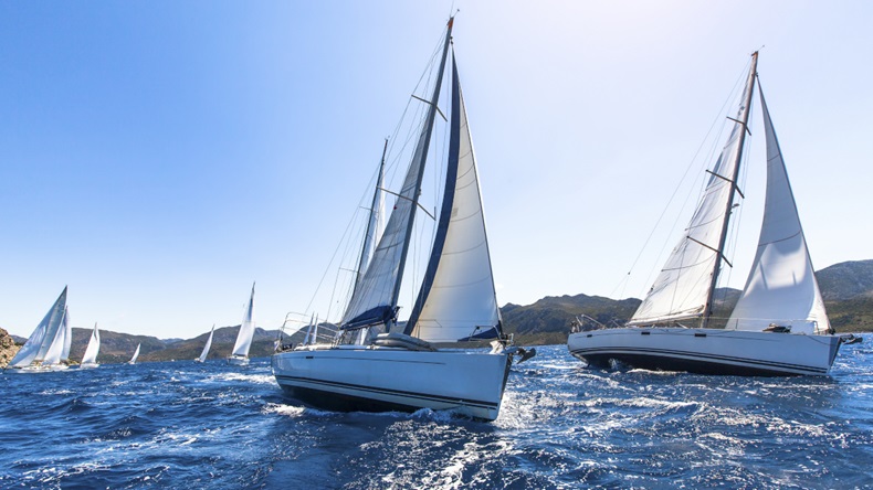Sailboats (De Visu/Shutterstock.com)