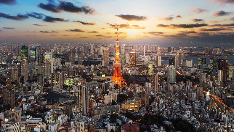 Tokyo, Japan (Kanuman/Shutterstock.com)
